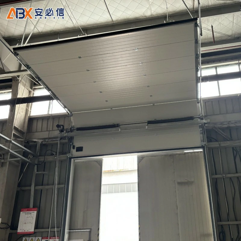 运城市分段式滑升门